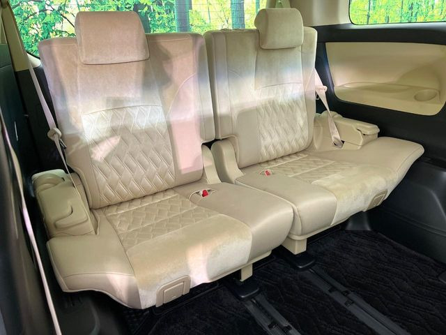 3��ڃV�[�g�͂�������ԗǍD����l�ł��������ƍ����Ē����܂��̂ŁA��l���ł̂��o���������N���N�ł��􂲉Ƒ��ŁA�C�̒m�ꂽ���ԂŁA�h���C�u�ɍs���̂��y���݂ł��ˁ�