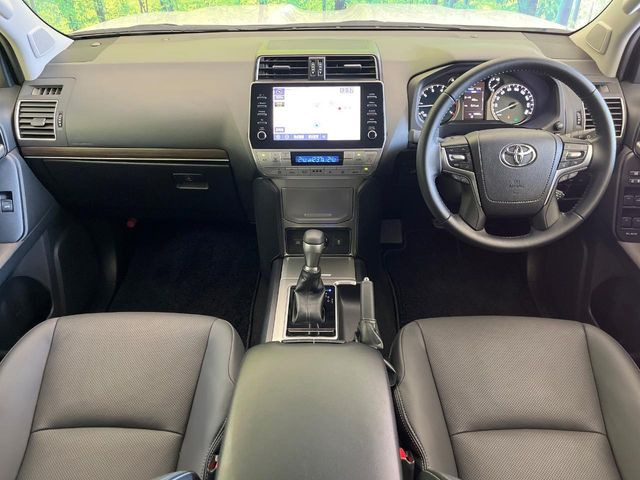 グループ総在庫数約30,000台!!全国の系列店からメーカー・車種問わずご紹介出来るので、あなたにピッタリのお車が見つかるはずです♪まずはお問い合わせ下さい☆