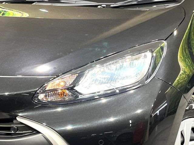 �yLED�w�b�h���C�g�z���V����ԑ��s�����ǍD�Ȏ��E���m�ۂ����S���ĉ^�]�ł��鍂�P�xLED�w�b�h���C�g�𑕔�!�_�����x�������A����d�͂��}�����Ă��܂��B