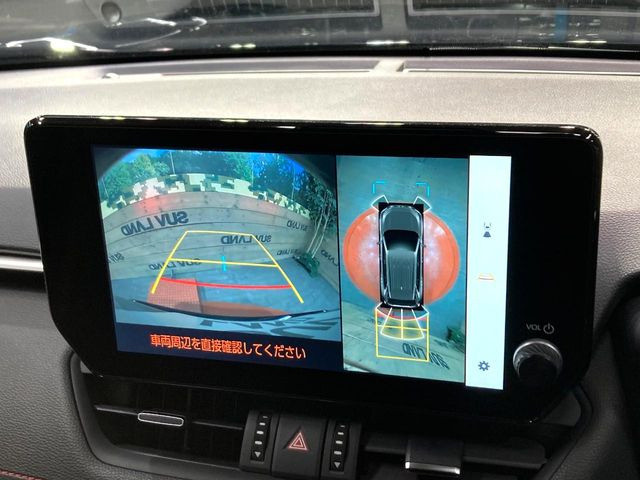 �y�p�m���~�b�N�r���[���j�^�[�z��p�̃J�����ɂ��A�ォ�猩���낵���悤�Ȏ��_��360�x�N���}�̎��͂��m�F���邱�Ƃ��ł��܂������p�������m�F���₷���A�����ꏊ�ł̐؂�Ԃ��⒓�Ԃ��X���[�Y�ɍs���܂��B