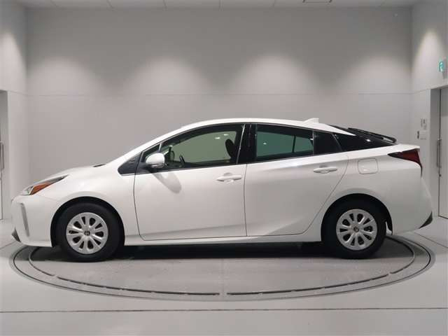 プリウス1.8 S セーフティ プラスII