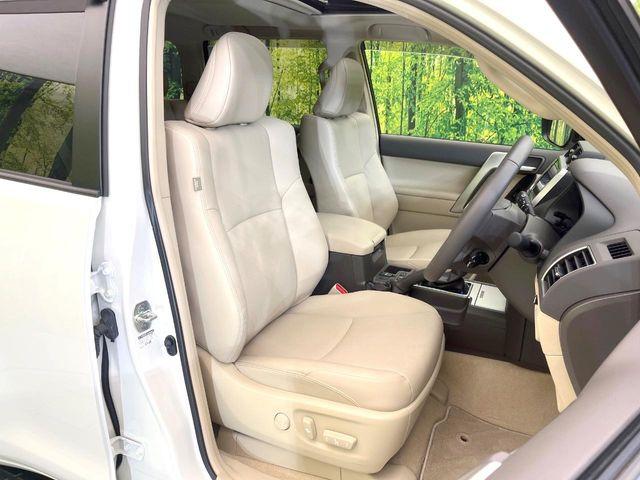 �^�]�ȃV�[�g���͎g�p�������Ȃ��A�ǍD�ȏ�ԂƂȂ��Ă��܂��B���J�Ɏg���Ă������Ƃ��悭�킩��܂��ˁB