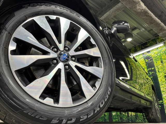 �y����18�C���`�A���~�z�C�[���z�O�ςɃ}�b�`���������A���~�z�C�[���𑕒����Ă���܂��B�e��ЊO�A���~�z�C�[����A�X�^�b�h���X�^�C�����戵�����Ă���܂��B���񂲑��k����������