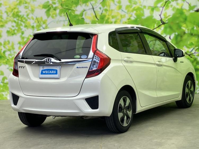 フィット1.5 ハイブリッド Lパッケージ