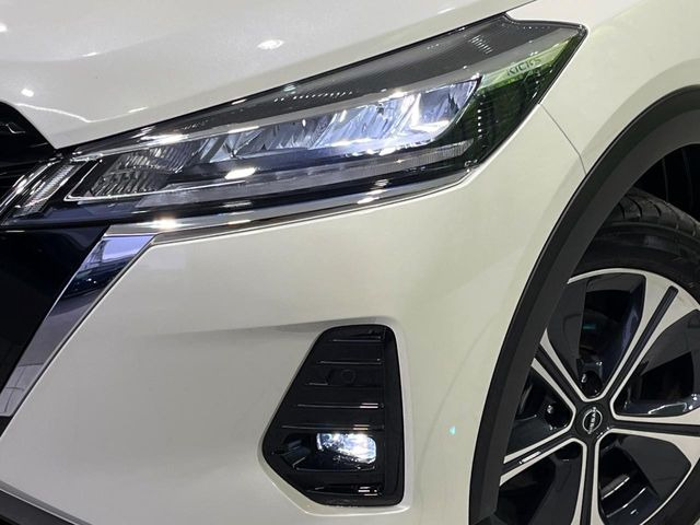 �yLED�w�b�h���C�g�z���V����ԑ��s�����ǍD�Ȏ��E���m�ۂ����S���ĉ^�]�ł��鍂�P�xLED�w�b�h���C�g�𑕔�!�_�����x�������A����d�͂��}�����Ă��܂��B