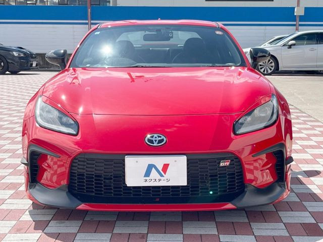 ���Ђł́A�S�ԁw�C�����Ȃ��x�̂��Ԃ̂ݎ�舵���Ă���܂��B��C�o�C���[�ɂ�錵�I�����d����̌�A���Ɍ�̎ԗ��`�F�b�N���s���A�l�N�X�e�[�W���F�肵�����i���Ȓ��ÎԂ����񋟂��Ă���܂��B