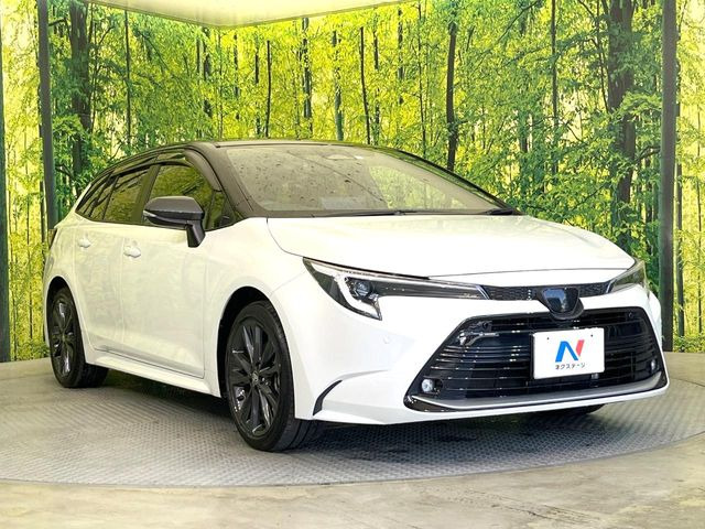 高透明度のガラス皮膜で撥水はもちろん、上質なツヤ・光沢を実現。紫外線や酸性雨から大切な愛車を保護し、色あせ・劣化を防止。「弾スプラッシュコート」、「弾プリミッサコート」からお選びいただけます。