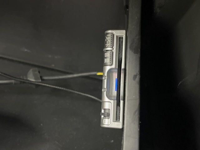 【ETC】高速道路の料金所をストレスなく通過!話題のスポットやサービスエリアに多い「スマートIC」利用時は必須のアイテムです。当店でセットアップを実施、ご納車当日からすぐにご利用いただけます!