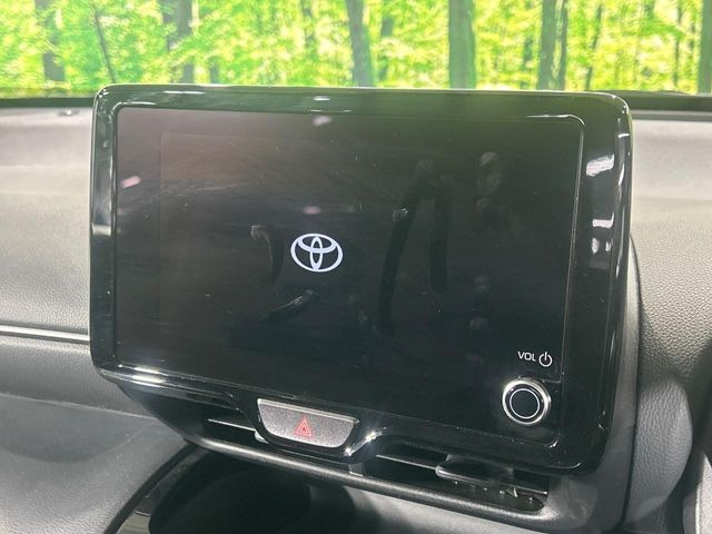 �y8�C���` �f�B�X�v���C�I�[�f�B�I�z���ʂ̃f�B�X�v���C��AppleCarPlay��AndroidAuto�����p�\�B�傫�ȉ�ʂŃX�}�z�i�r�A�v���������p���������܂���