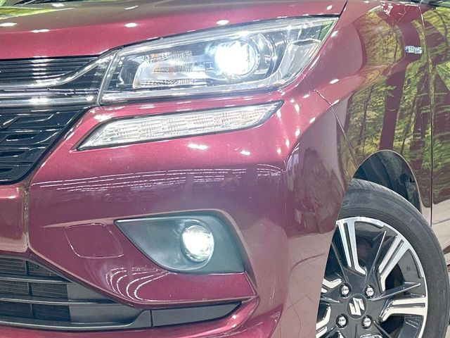 �yLED�w�b�h���C�g�z���V����ԑ��s�����ǍD�Ȏ��E���m�ۂ����S���ĉ^�]�ł��鍂�P�xLED�w�b�h���C�g�𑕔�!�_�����x�������A����d�͂��}�����Ă��܂��B