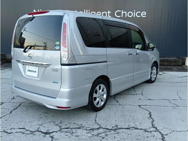 セレナ2.0 ハイウェイスター Vセレクション