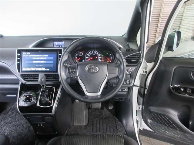 ヴォクシー2.0 ZS 煌II