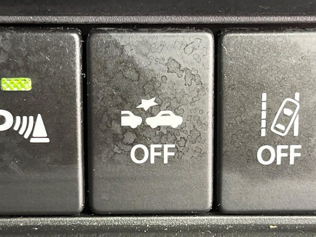 �y�X�Y�L �Z�[�t�e�B�T�|�[�g�z���s���ɑO���̎ԗ�����F�����A�Փ˂������Ȏ��͌x��ƃu���[�L�ŏՓˉ���Ɣ�Q�y�����A�V�X�g�B�����S�Ƀh���C�u�����y���݂��������܂��B