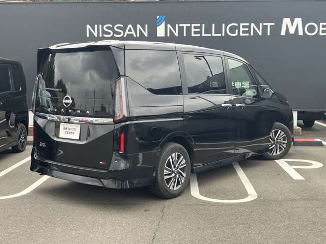 セレナ2.0 ハイウェイスターV