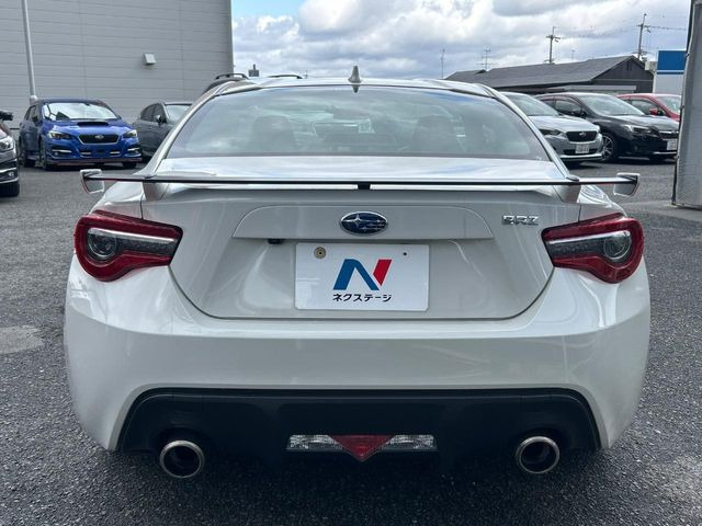 ���S�̍Œ�10�N�E���s�������ۏ�(�L��)�����p�ӁB�ۏؓ��e���[���͂������A�����_��&�I�C��������A�N�����x�̑S���E24���ԃ��[�h�T�[�r�X���t�т���Ă���܂��̂ł����S�������B