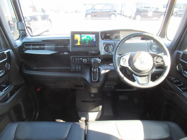 N-BOXカスタムL ターボ 4WD