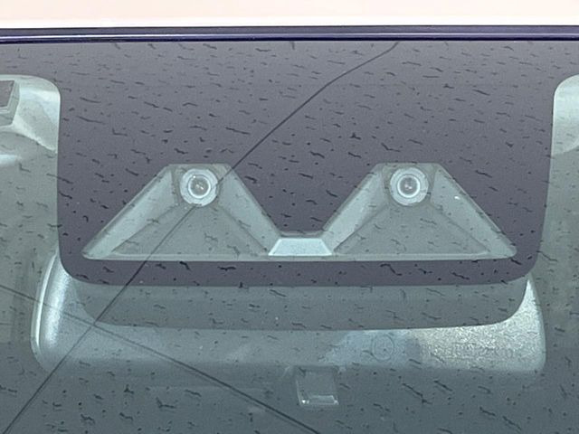 �y�X�}�[�g�A�V�X�g�z���s���ɑO���̎ԗ�����F�����A�Փ˂������Ȏ��͌x��ƃu���[�L�ŏՓˉ���Ɣ�Q�y�����A�V�X�g�B�����S�Ƀh���C�u�����y���݂��������܂��B