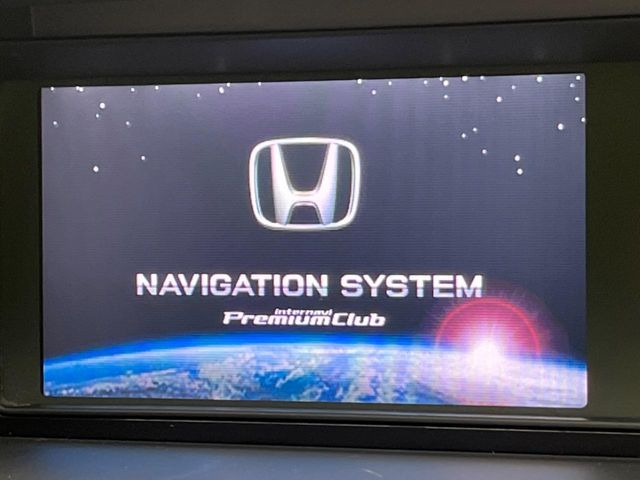 �y���[�J�[�����i�r�z�C���e���A�ɗn�����ރX�^�C���b�V���ȁu��p�݌v�v���[�J�[�i�r�𑕔��􎋔F���⑀�쐫�ȂǊ�{���\�ɂ��D��A���㎿�ȃJ�[���C�t�����y���݂��������܂��B