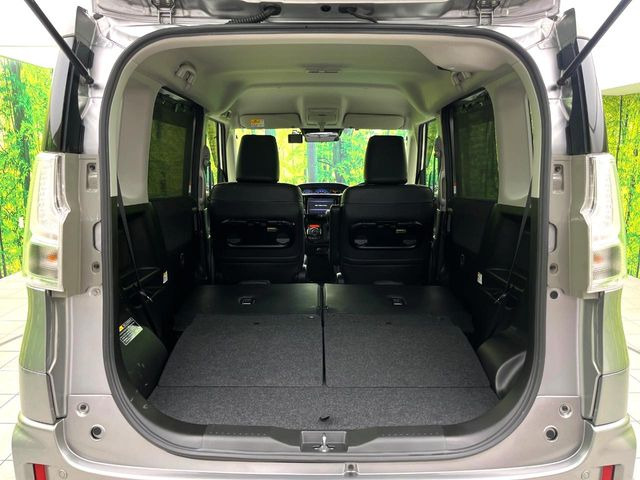 ���i�̂���������ʋ΁A���}���ɏ\���ȉ׎��X�y�[�X���m�ۂ��Ă���܂��B�Z�J���h�V�[�g��|���ƁA�傫�ȉו��̐ύڂ��\�ł���