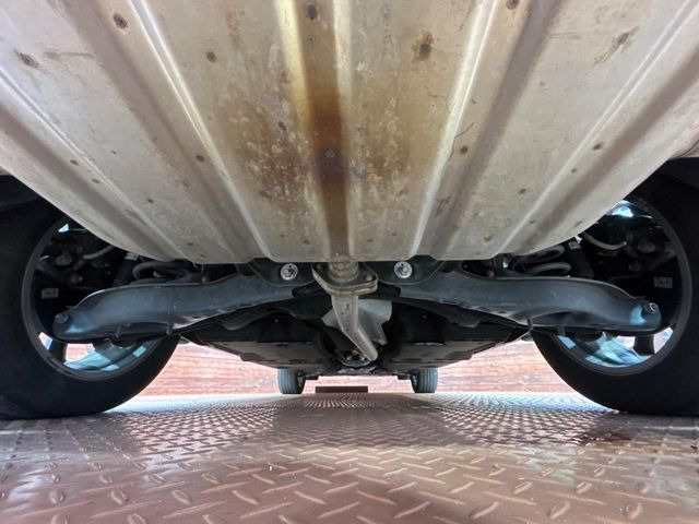 ����肪���ꂢ�Ȃ����ɁA�h�K���H�̎{�H���I�X�X���B�~��n��͂������A���ݕ��ɂ��Z���̕���A��Ń}�����E�E�B���^�[�X�|�[�c���������ɂ��D�]���������Ă���܂��B