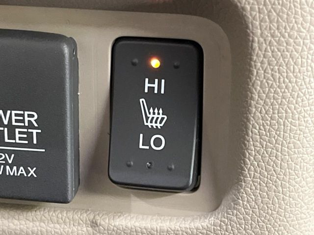 �y�V�[�g�q�[�^�[�z�������ɏd�󂷂�V�[�g�q�[�^�[!�G�A�R����葁�����܂��Ă����̂Ŋ�����̐l�����S�ł��ˁ�G�A�R���̉����͊������邩����A�Ƃ������ɂ����������߂ł��B