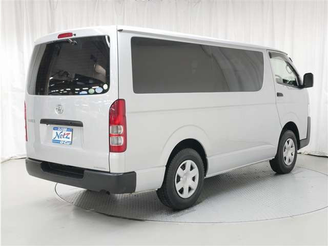 ハイエースバン2.8 DX ロング ディーゼル 4WD