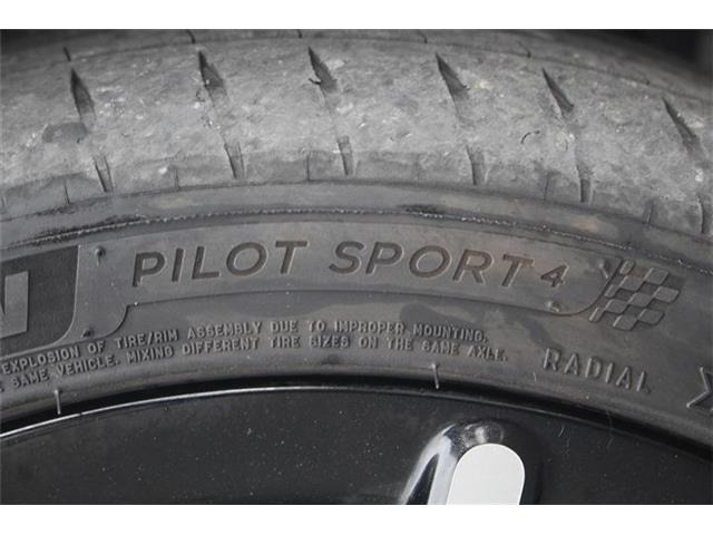 ���Ǝҗl�ւ̔̔��͂��f�肳���Ă��������܂��B�Ԍ������ԗ��̏ꍇ�́A�Ԍ����擾�������x�������z�ŕ\�����Ă���܂��B