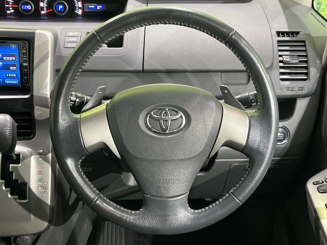 �y�����v�����X�e�A�����O�z�㎿�Ȋv���g�p���邱�ƂŁA��ɂ����������݂ƂĂ��^�]���₷���n���h���ł���