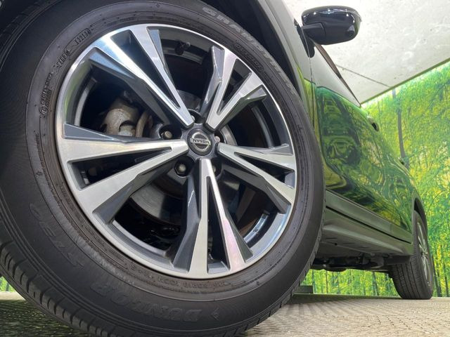 �y�O���[�h��p����18�C���`�A���~�z�C�[���z�f�U�C�����̍��������A���~�z�C�[���𑕒����Ă���܂��B�e��ЊO�A���~�z�C�[����A�X�^�b�h���X�^�C�����戵�����Ă���܂��B���񂲑��k����������