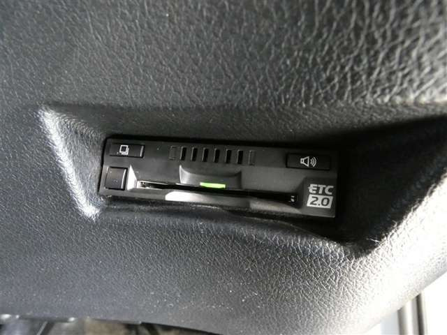 シエンタハイブリッド 1.5 ファンベース G グランパー