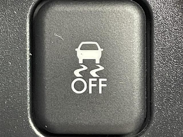 フォレスター2.0i 4WD