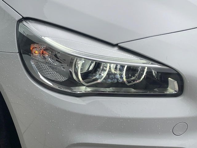 ��LED�w�b�h���C�g:��ԑ��s�����ǍD�Ȏ��E���m�ۂ����S���ĉ^�]�ł��鍂�P�xLED�w�b�h���C�g�𑕔�!�_�����x�������A����d�͂��}�����Ă��܂��B