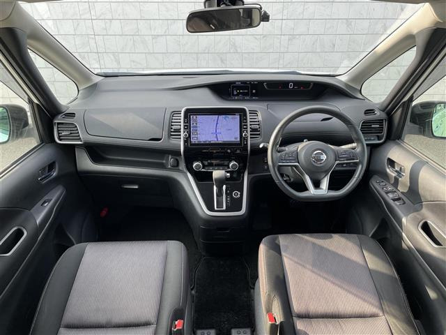 セレナ2.0 ハイウェイスター Vセレクション