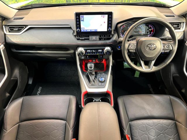 RAV42.0 アドベンチャー オフロードパッケージ 4WD
