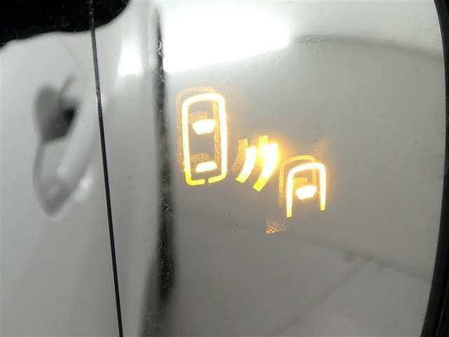 クラウンクロスオーバー2.5 G アドバンスト レザー パッケージ E-Four 4WD