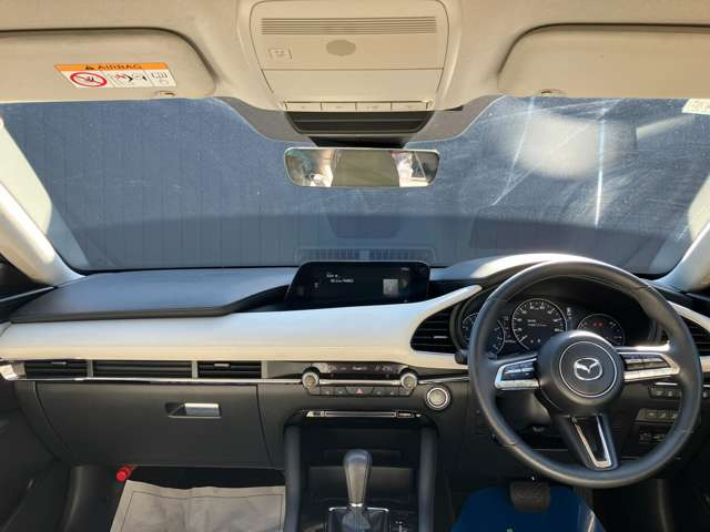 MAZDA3セダン2.0 20S Lパッケージ