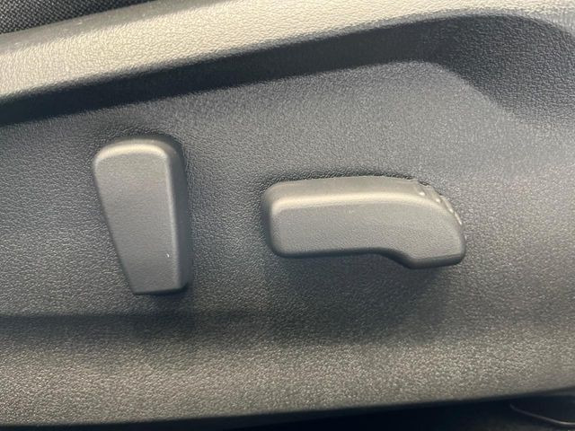 �y�p���[�V�[�g�z�X�C�b�`��ŊȒP�ɃV�[�g�̔��������\!�d��������͂�����܂���!���K�ȃV�[�g�|�W�V�����ɃZ�b�g���āA���K�ȃh���C�u�����y���݂��������B