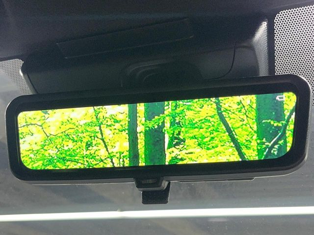 �y�f�W�^���C���i�[�~���[�z��Ȃ̑傫�ȉו��⓯��҂Ō�����m�F���Â炢���ł����S!�J�������B�e�����ԗ�����̉f�������[���~���[���ɕ\���B�N���A�Ȏ��E�ŏ󋵂̊m�F���\�ł�!