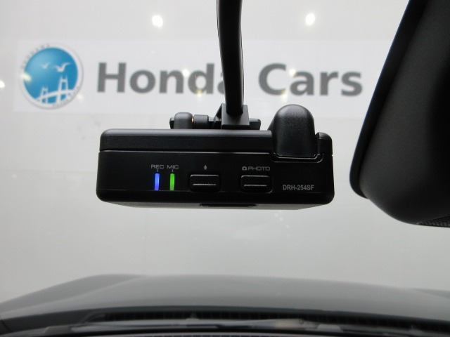 ヴェゼル1.5 e:HEV X