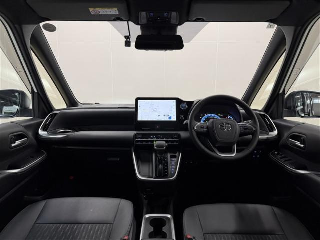 ノア1.8 ハイブリッド S-Z