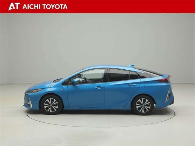 プリウスPHV1.8 S