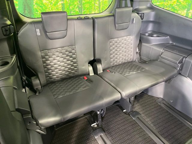 3��ڃV�[�g�͂�������ԗǍD����l�ł��������ƍ����Ē����܂��̂ŁA��l���ł̂��o���������N���N�ł��􂲉Ƒ��ŁA�C�̒m�ꂽ���ԂŁA�h���C�u�ɍs���̂��y���݂ł��ˁ�