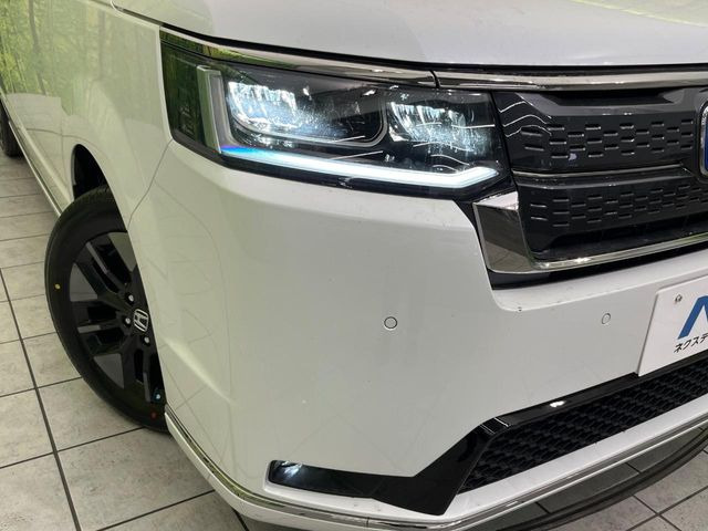 �yLED�w�b�h���C�g�z���V����ԑ��s�����ǍD�Ȏ��E���m�ۂ����S���ĉ^�]�ł��鍂�P�xLED�w�b�h���C�g�𑕔�!�_�����x�������A����d�͂��}�����Ă��܂��B