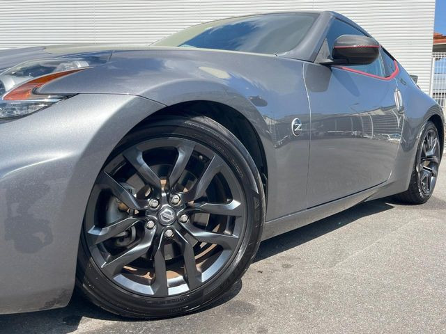 �y����18�C���`�A���~�z�C�[���z�O�ςɃ}�b�`���������A���~�z�C�[���𑕒����Ă���܂��B�e��ЊO�A���~�z�C�[����A�X�^�b�h���X�^�C�����戵�����Ă���܂��B���񂲑��k����������