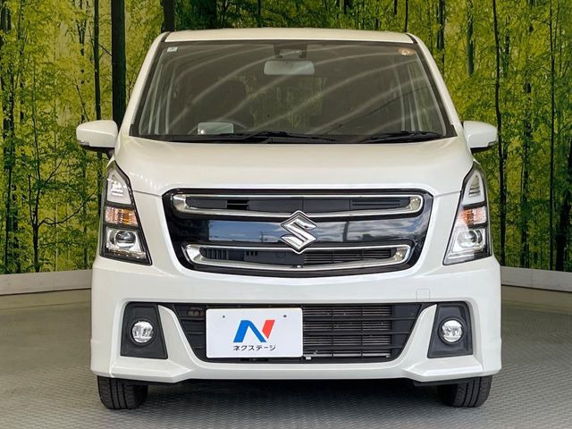 弊社では、全車『修復歴なし』のお車のみ取り扱っております。専任バイヤーによる厳選した仕入れの後、入庫後の車両チェックを行い、ネクステージが認定した高品質な中古車をご提供しております。