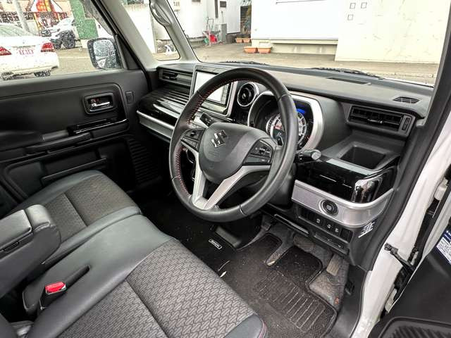 ���̋Ǝ҂ɂ������ې􂢁A�V�[�g�̃^�o�R�Ȃǂɂ��R�Q���̃��y�A��(�L��)�������Ă���܂��B