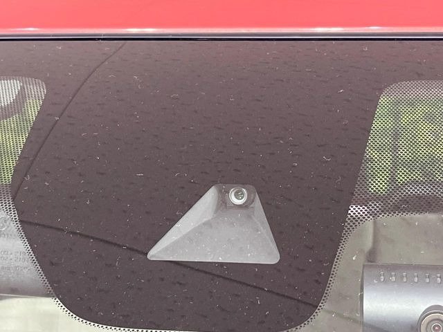 �y�O�He-Assist�z���s���ɑO���̎ԗ�����F�����A�Փ˂������Ȏ��͌x��ƃu���[�L�ŏՓˉ���Ɣ�Q�y�����A�V�X�g�B�����S�Ƀh���C�u�����y���݂��������܂��B