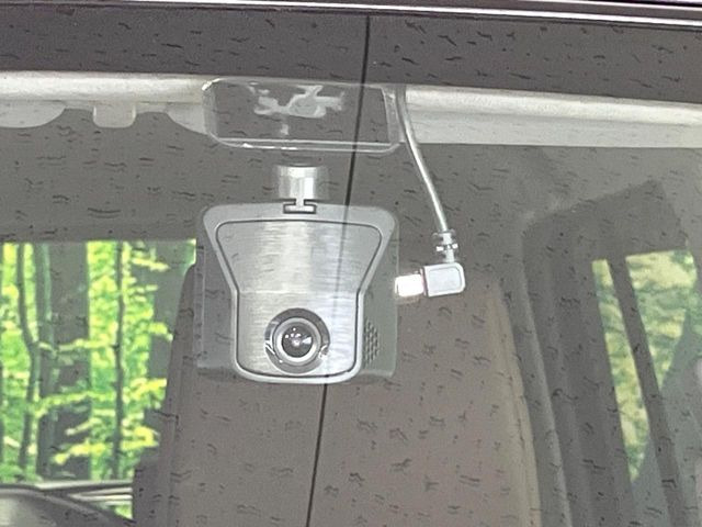 �y�h���C�u���R�[�_�[�z�h���C�u���R�[�_�[����!���s���͂������A������^�]�⎖�̂ɑ��������ہA�f���ŋL�^���A����̃��X�N�ɔ����܂��B���L�^�pSD�J�[�h�͂��q�l�����g�ł��������������K�v������܂��B