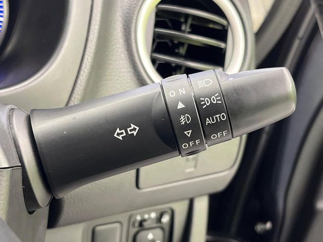 �y�I�[�g���C�g�z����̖��邳�ɉ����Ď����Ńw�b�h���C�g�̓_���E�������ł���@�\�ł�!���C�g�̕t���Y��E�����Y��Ȃǂ������Ȃ�A�J�̓���[���̑��s�����S!�g���l���ʉߎ����֗��ł��ˁ�