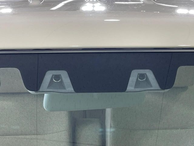 �y�X�Y�L �Z�[�t�e�B�T�|�[�g�z���s���ɑO���̎ԗ�����F�����A�Փ˂������Ȏ��͌x��ƃu���[�L�ŏՓˉ���Ɣ�Q�y�����A�V�X�g�B�����S�Ƀh���C�u�����y���݂��������܂��B